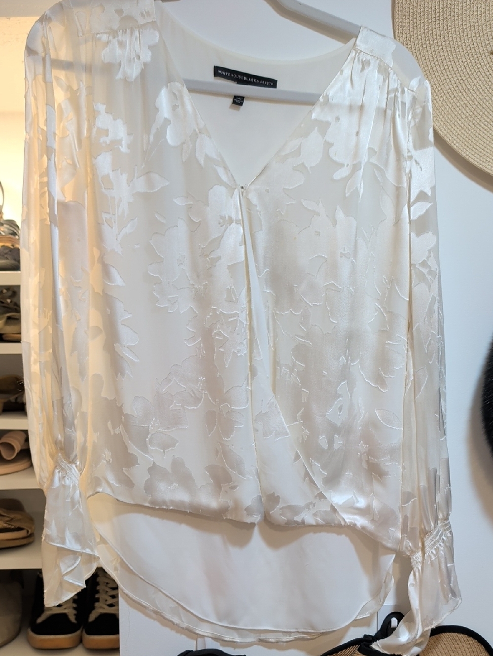 White House Black Market Ivory Floral Satin V-Neck Blouse